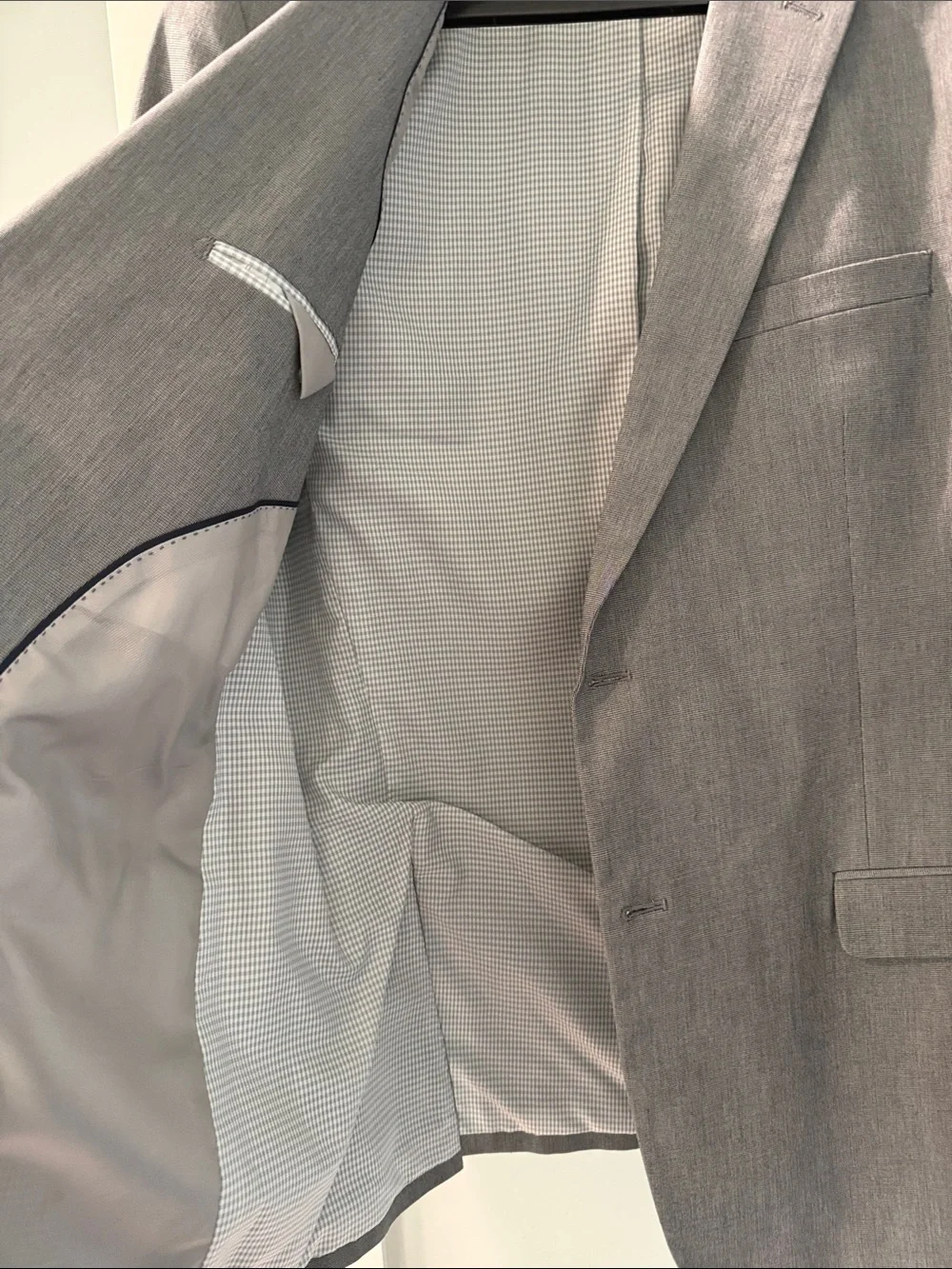 Banana Republic Men's Light Gray Blazer - Modern Slim Fit - size 48L